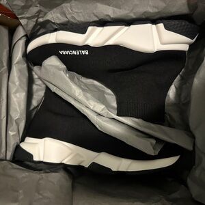 Balenciaga Speed Trainer (2019)
Black/White - Size 43 (US 10)